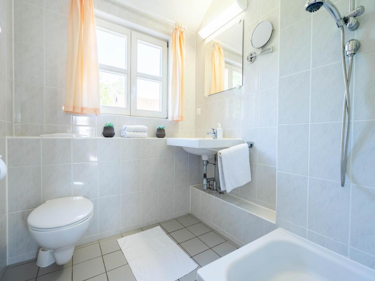 Feriendorf Rugana - Klassik Appartement Mit 1 Schlafzimmer B21 Dranske Luaran gambar